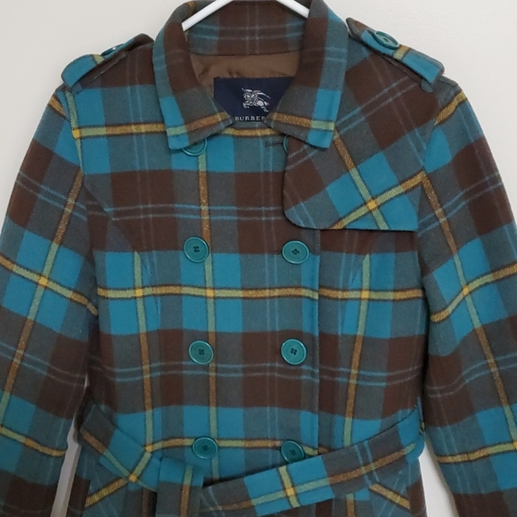 Burberry coat - Picture 1 of 7